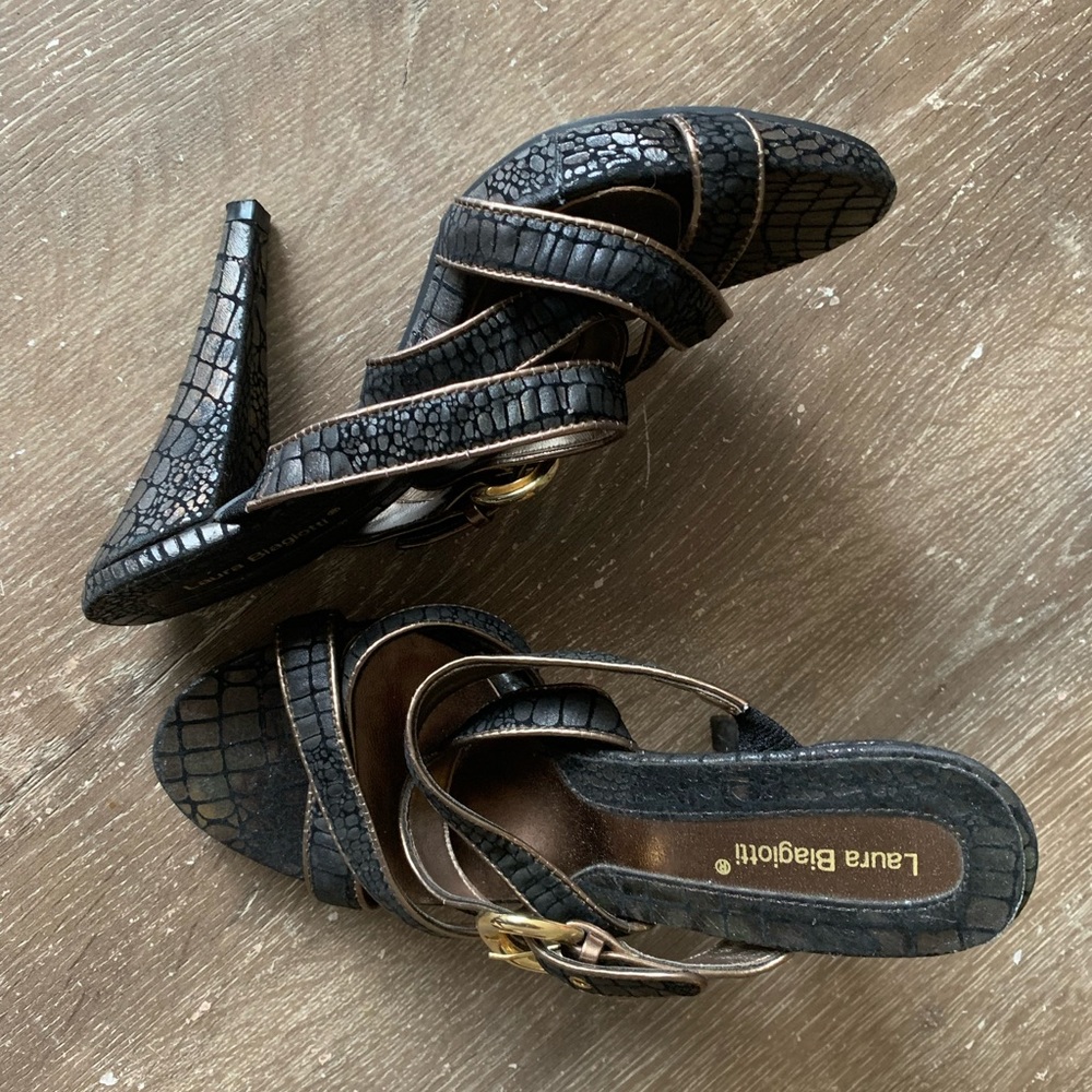 Laura Biagiotti snake skin strapped heel
